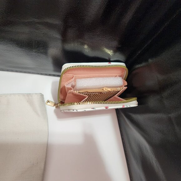 Hello kitty Bundle - Picture 5 of 6